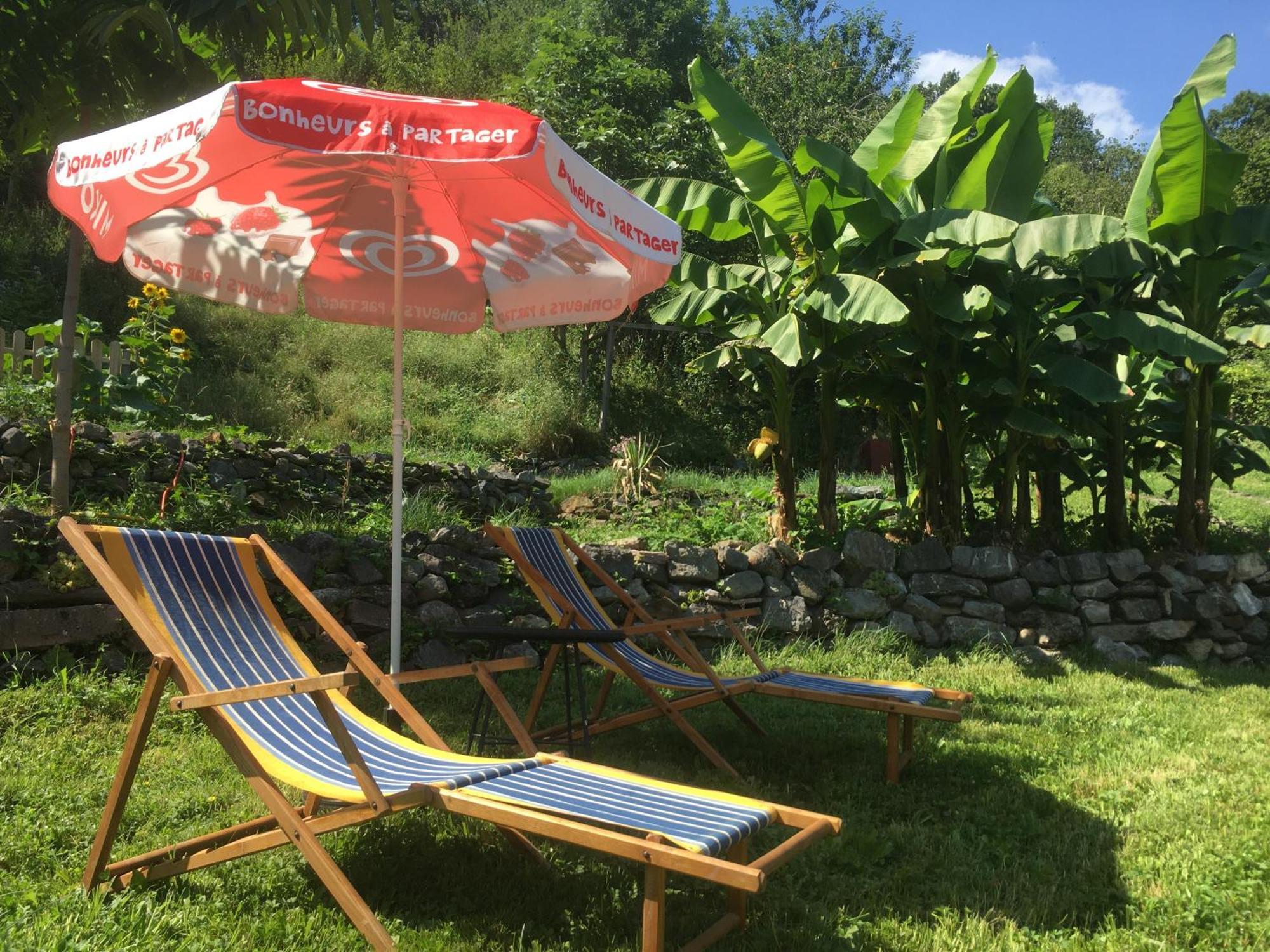 La Auarje: Appartement Avec Jardin & Terrasse Cierp Ngoại thất bức ảnh